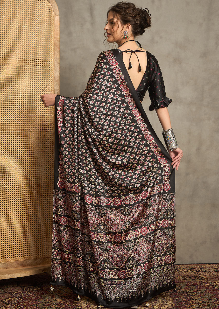 Pure Crepe Black Printed Designer Saree With Blouse Piece (NORAJRK103)