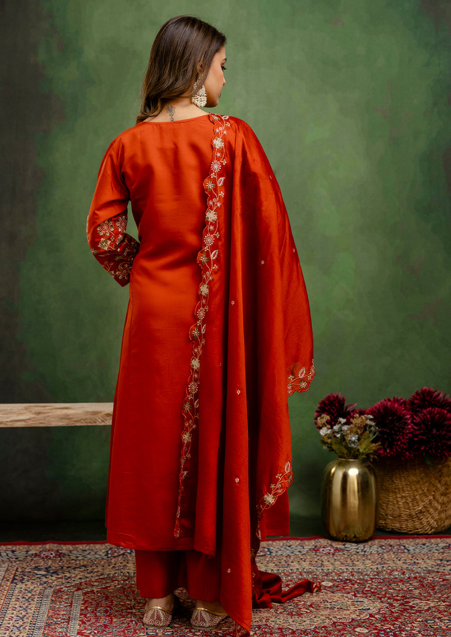 Slik Blend Women Anarkali Kurta and Pant Dupatta Sets (VC9713)