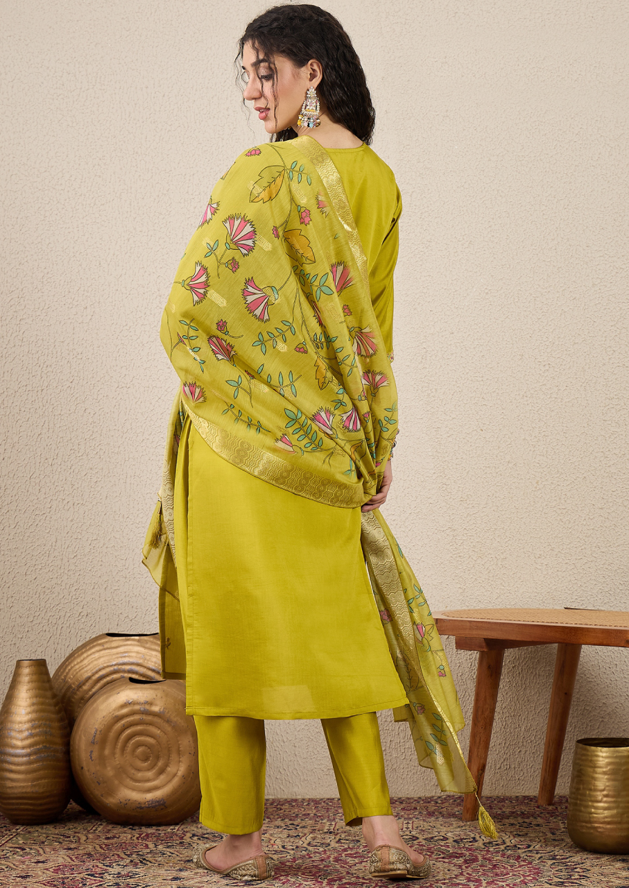 VredeVogel Women Kurta and Pant Dupatta Sets (VC9740)