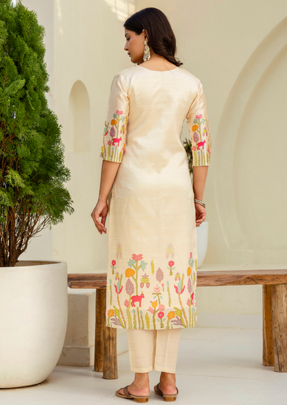 VredeVogel Cream Beads Embroidered Silk Women Kurta Sets (VC9739)