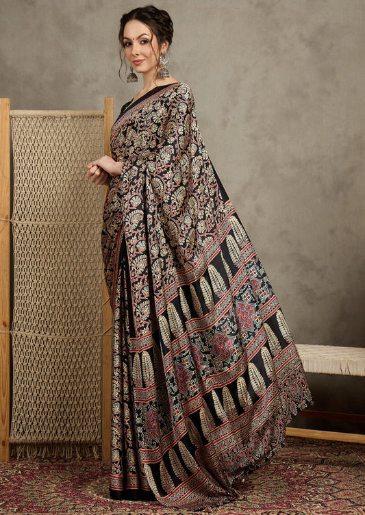 Pure Crepe Printed Designer Saree With Blouse Piece (MOHAR801)