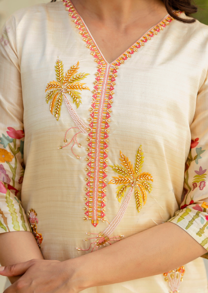 VredeVogel Cream Beads Embroidered Silk Women Kurta Sets (VC9739)