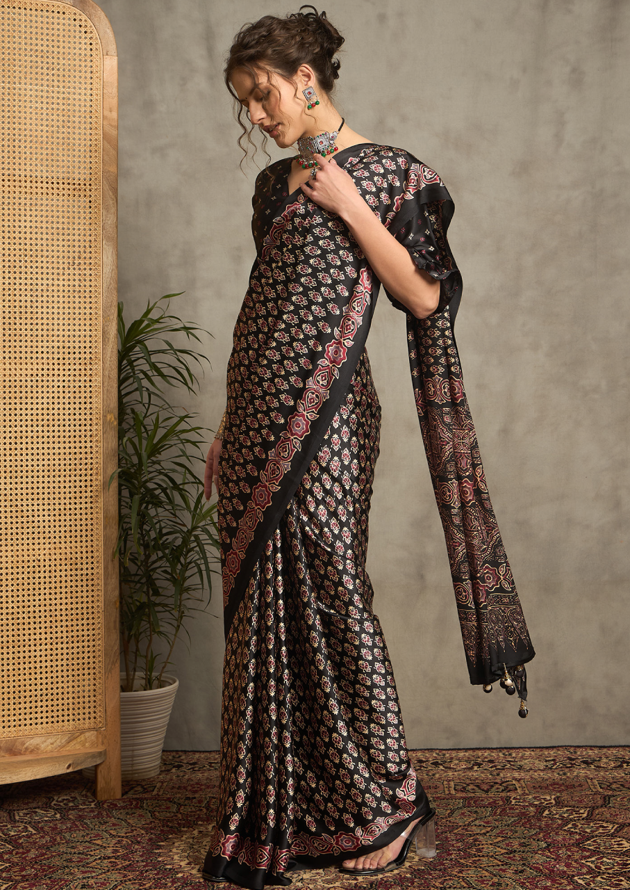 Pure Crepe Black Printed Designer Saree With Blouse Piece (NORAJRK103)