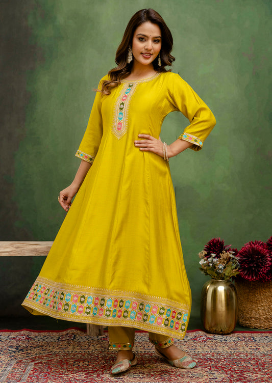 Silk Blend Fabrics with Embroidery (VC9717)