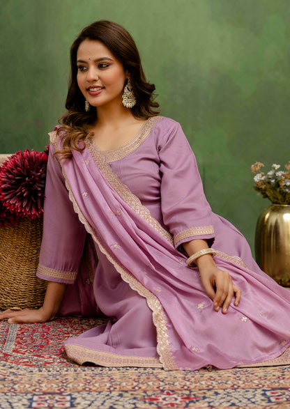 Women Anarkali Kurta and Pant Dupatta Sets (VC9712)