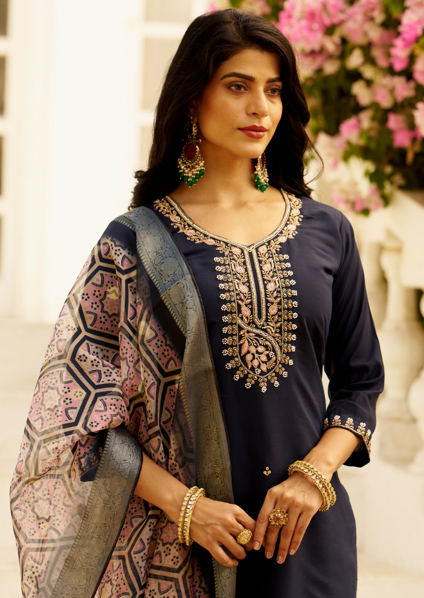 Abhiprithi Blue Embroidered Women Kurta Set (VV-9720)