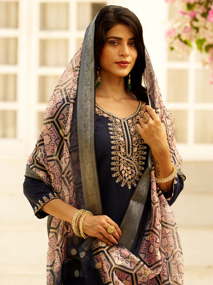 Beads Embroidered Silk Blend Women Kurta Sets With Dupatta Straight Suits (VC9720)